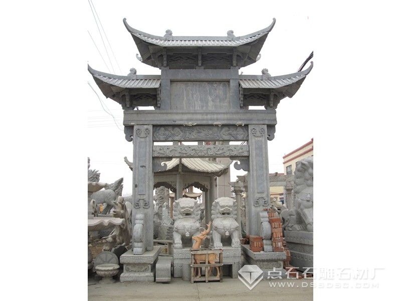 單門三樓青石石牌坊