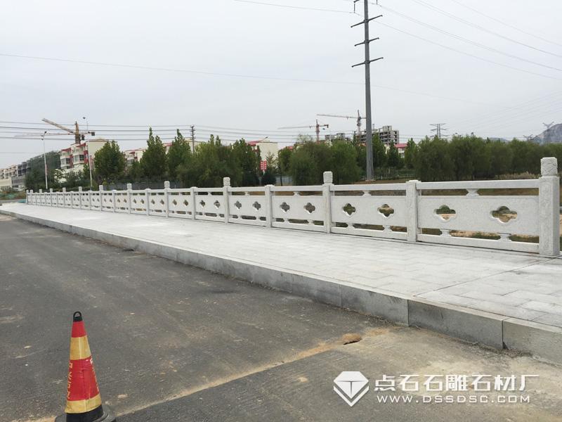 漢白玉石雕欄桿 漢白玉石雕欄桿