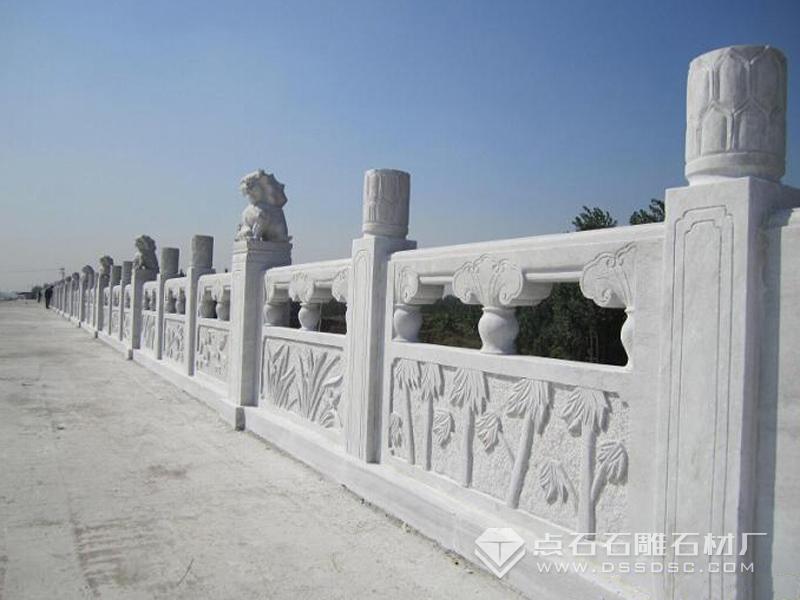漢白玉欄桿 雪花白欄桿價(jià)格