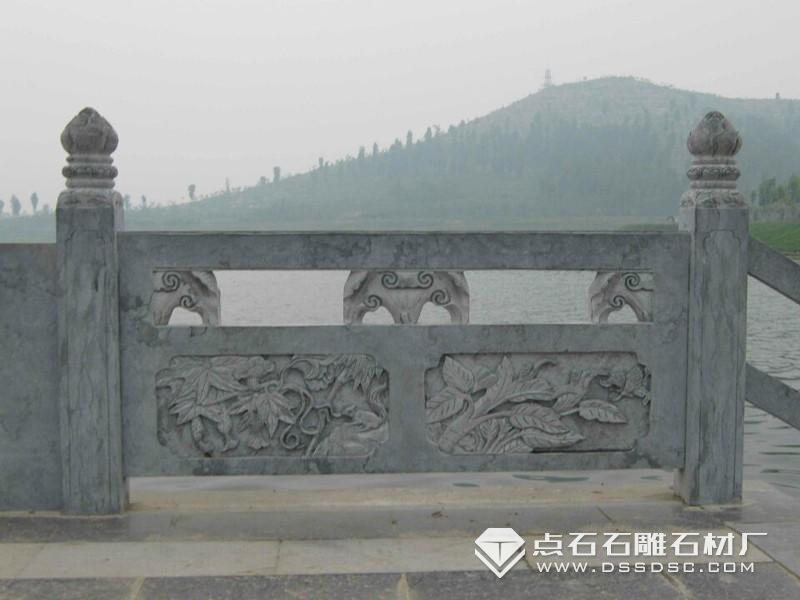 石雕欄桿