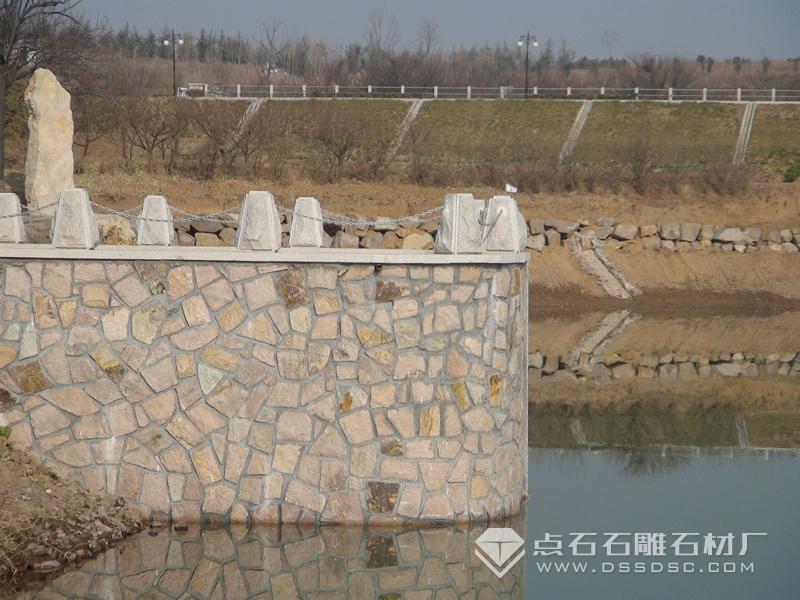 簡易的石護欄 簡易的石護欄